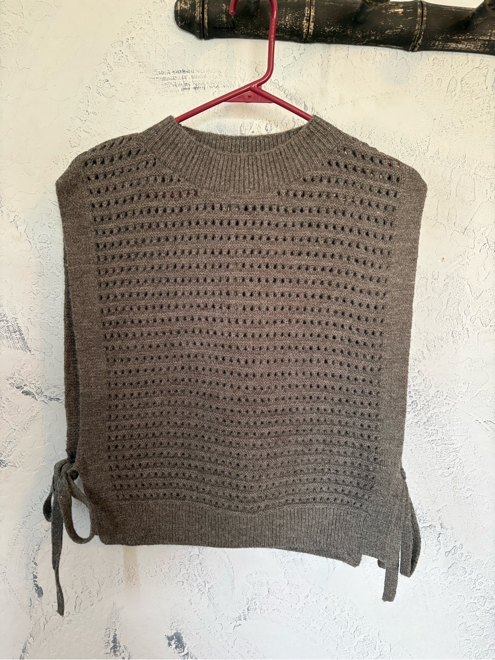 Max Studio gray Openwork Sleeveless Knit Pullover